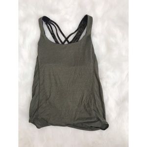 lulu lemon tank w/ built in bra